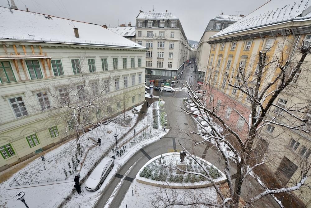 Gerloczy Boutique Hotel Budapest Exterior photo